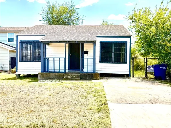 4033 Iturbide St, Corpus Christi, TX 78405