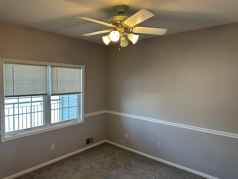1335 SE Florence Dr #312 — Photo 5