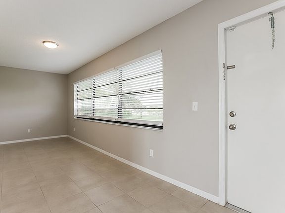 5th image of 1802 Fort Duquesna Dr