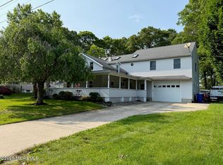 57 Garden Ave, Island Heights, NJ