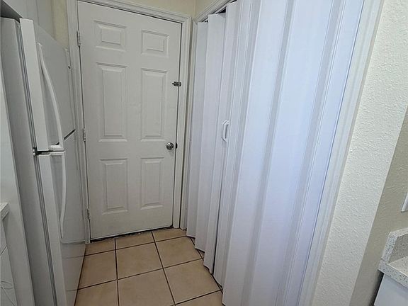 4th image of 3117 25th St SW