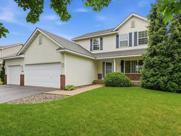 1310 Birch Dr, Mayer, MN 55360