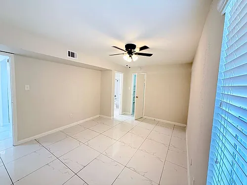 Star Beltway 8 Apartments Photo 1
