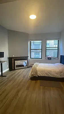 Rented by Compass | media 7