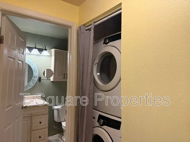 2152 N 112th St #409 — Photo 8