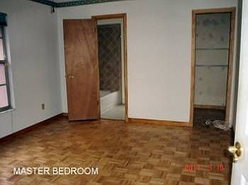 2nd image of 2035 Santiago Way S