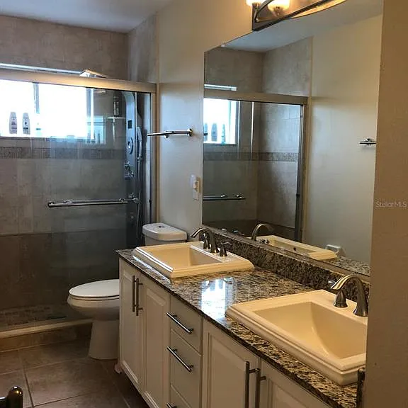 2226 Westbourne Dr — Photo 28