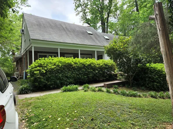 407 Coolidge St #A, Chapel Hill, NC 27516