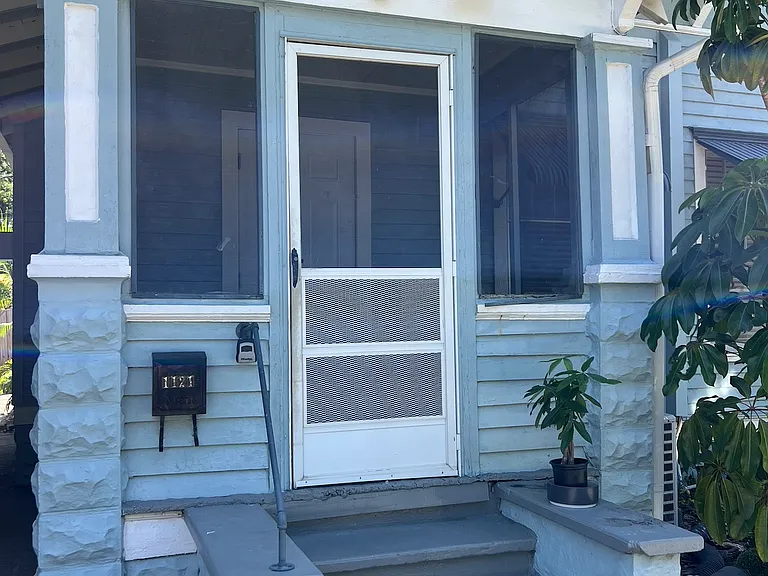1121 Cherry St NE #1121 — Photo 2
