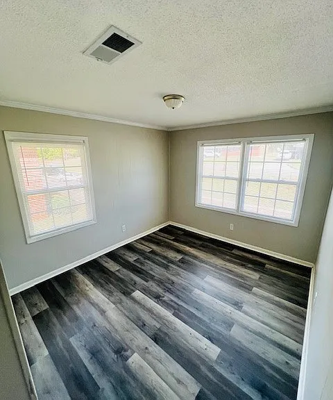 423 Highland Ave #D — Photo 4