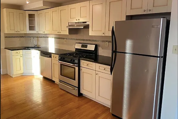 Rented by Compass | media 2