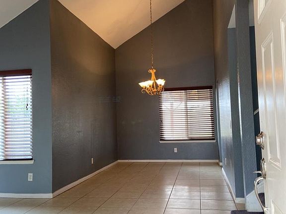 3rd image of 2649 Cincinnati St