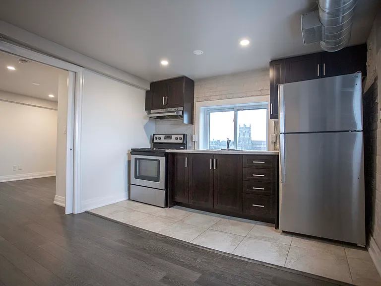 11 West St #405 — Photo 20