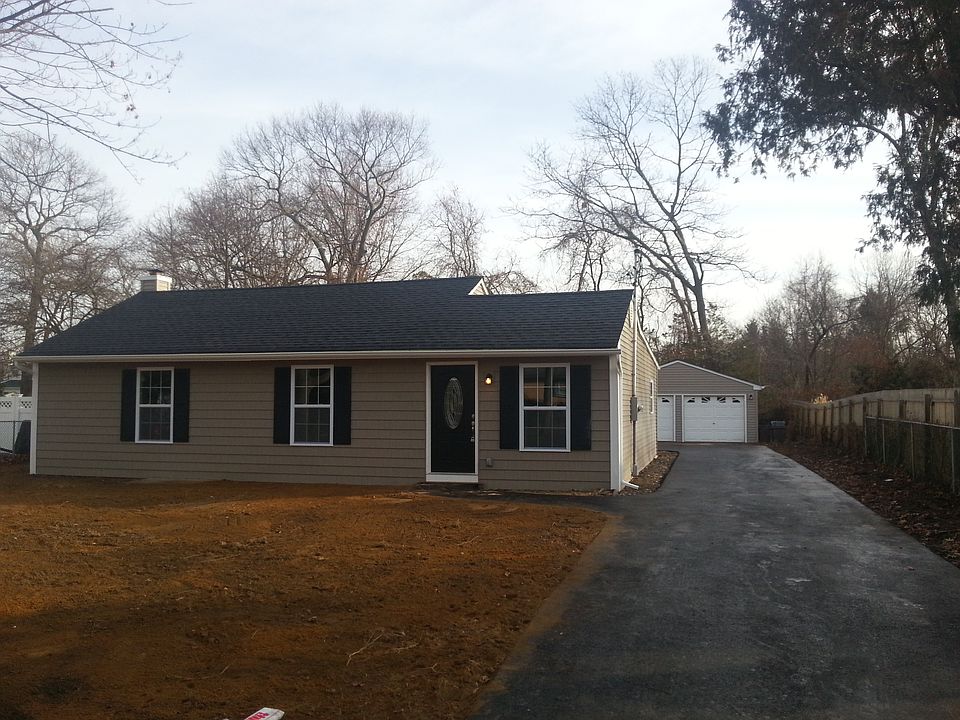 1st image of 15 Audrey Ln