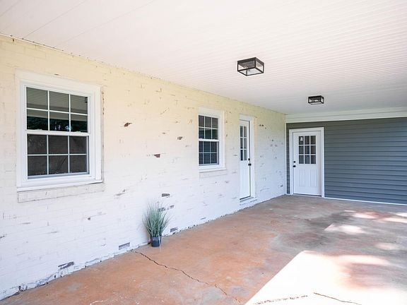 5th image of 112 Forest Dale Dr