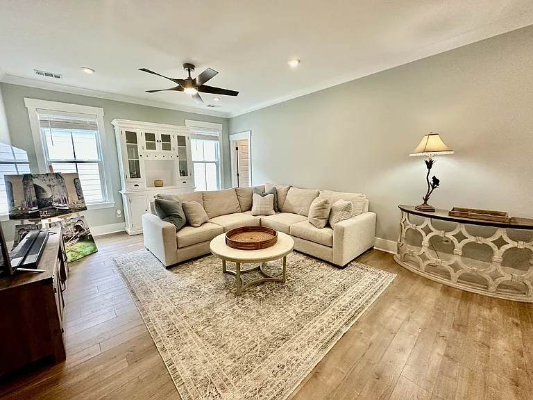 17 Ivory Elm Stroll — Photo 22