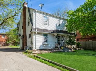 949 Central Ave, Highland Park, IL 60035