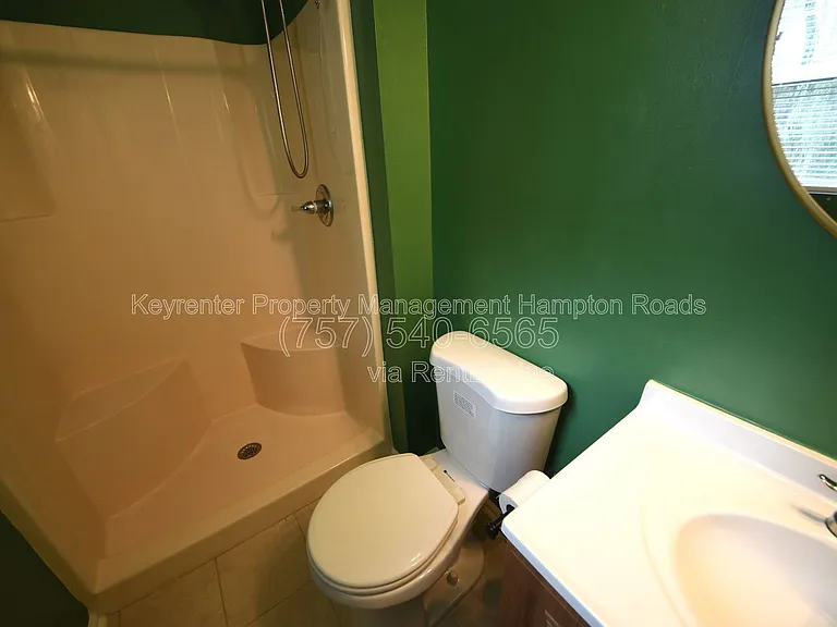 1549 River Creek Cres — Photo 34