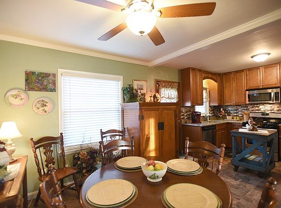4th image of 809 Isaac Shelby Dr