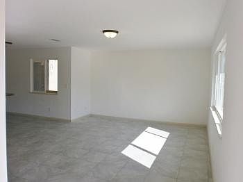2nd image of 2812 Norcade Cir APT 1