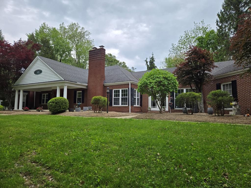 Real estate listing image