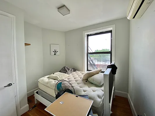Rented by Simply Brooklyn Realty Inc | media 6