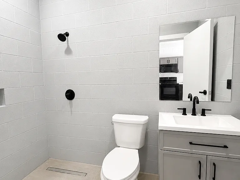 218 Wright Ave — Photo 8