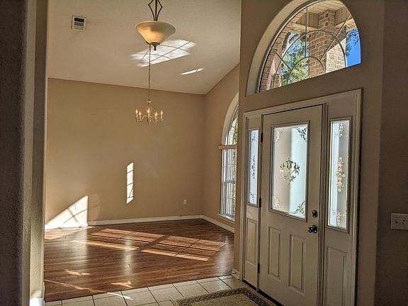 4th image of 6028 Arnies Way