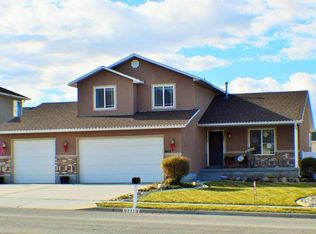 943 Fox Run Dr, Tooele, UT 84074