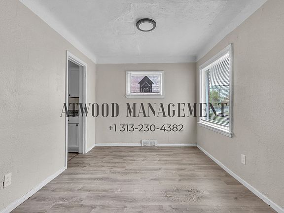 4th image of 11634 Sussex St
