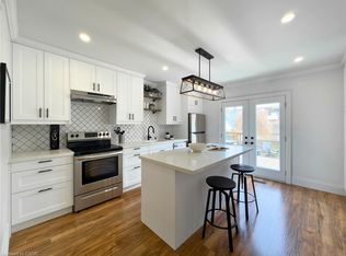 138 Cavell Ave, Hamilton, ON L8L7E5