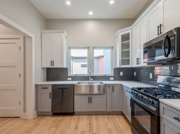 5518 Kennedy Boulevard image 3 of 22