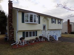 222 Westwoods Ter, Bristol, CT 06010