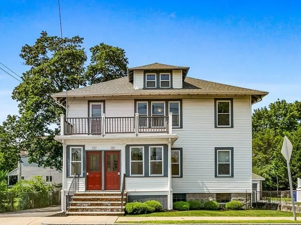 137 Thacher St #137, Milton, MA 02186