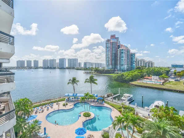 3530 Mystic Pointe Dr APT 808, Aventura, FL 33180
