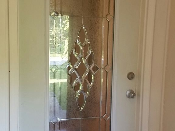 Covered entry/leaeded glass