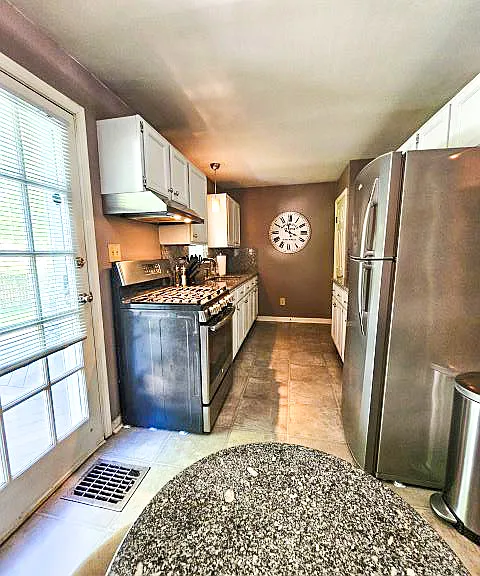 1784 Kenny Rd — Photo 8