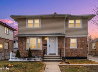 9741 Lonnquist Dr, Franklin Park, IL