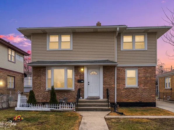 9741 Lonnquist Dr, Franklin Park, IL 60131