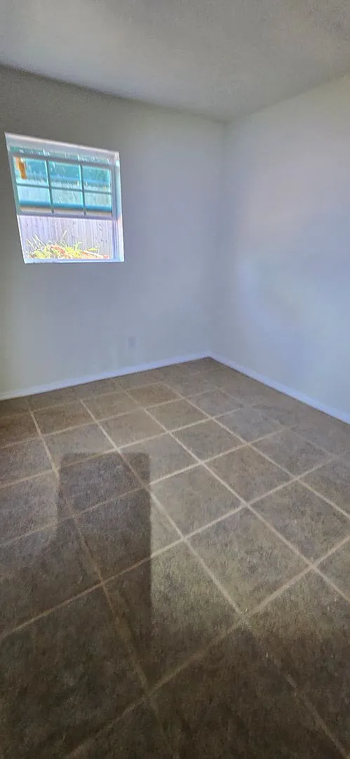 9801 Larkspur Lane — Photo 4
