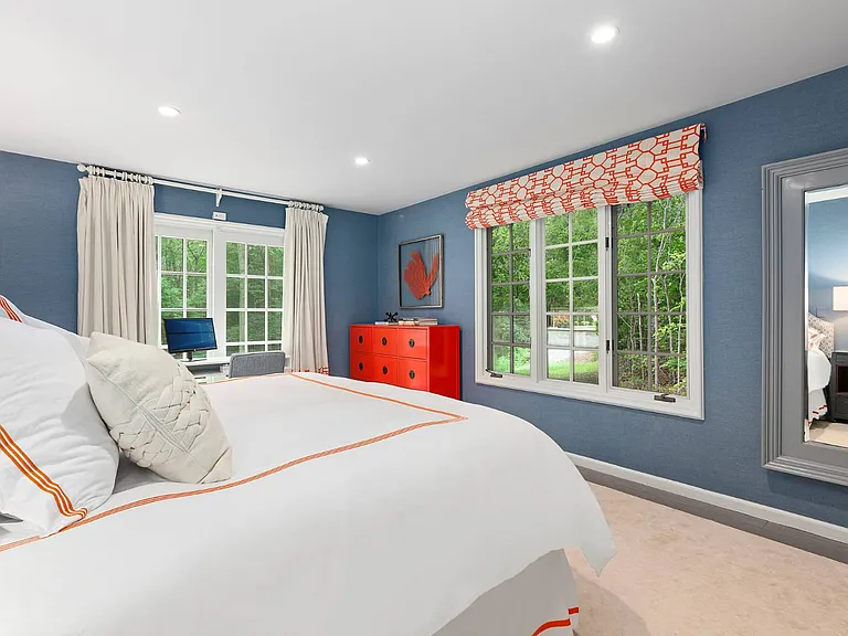 535 Old Sag Harbor Rd — Photo 28