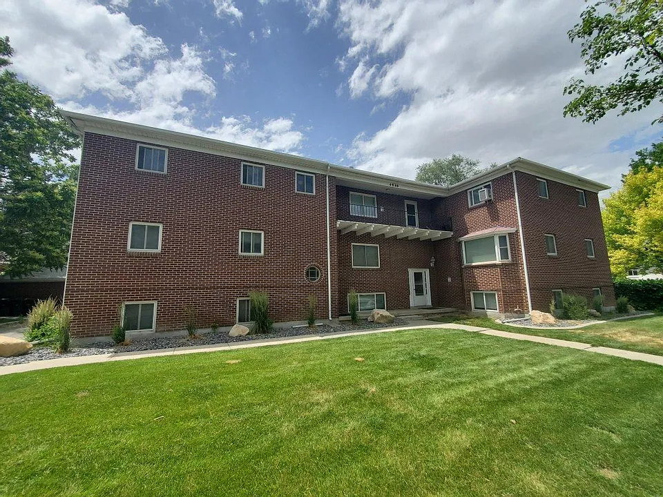 4840 S Atwood Blvd #5
