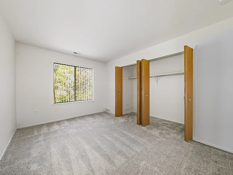 Ample Storage Space at Franklin River Apartments in Southfield, MI