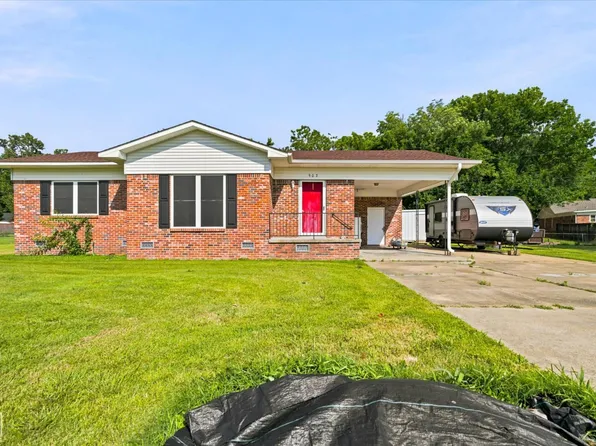 902 NW 6th St, Walnut Ridge, AR 72476