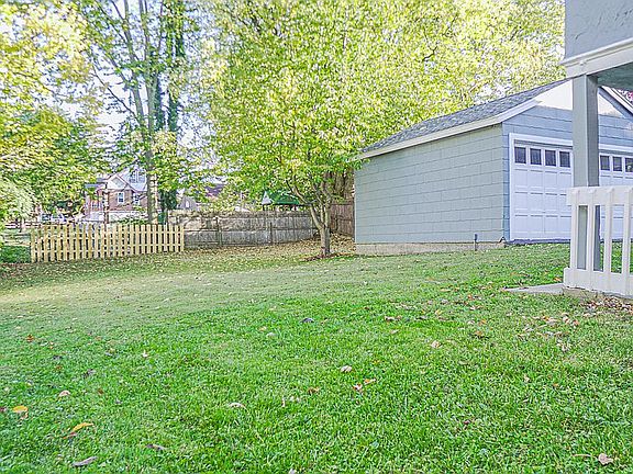 5th image of 3224 Herbert Ave