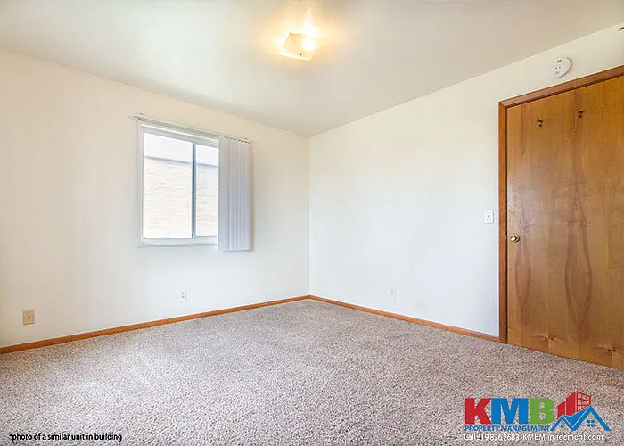 1050 Twixt Town Rd #12 — Photo 10