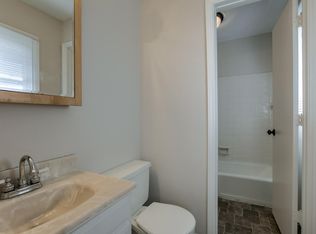 9623 Larimore Ave, Omaha, NE 68134