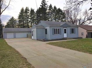 109 N West Ave, Crooks, SD 57020