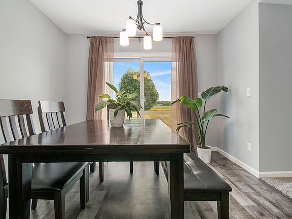 5th image of 68230 Kestrel Ln