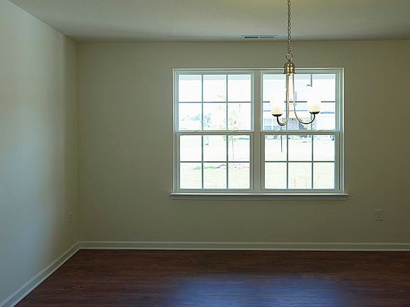 2nd image of 156 Battle Bluff Dr #4